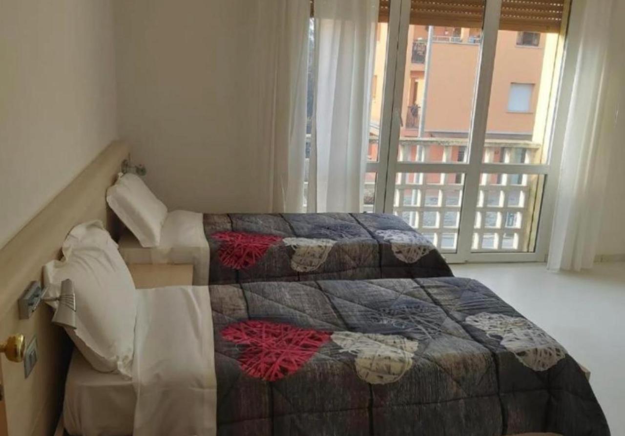 Domus Madi Bed & Breakfast Pieve di Cento Bagian luar foto